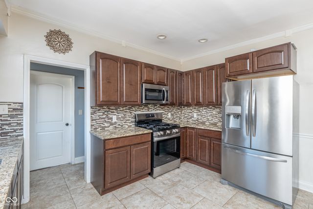 2025 Lick Creek Drive, Indianapolis, IN 46203