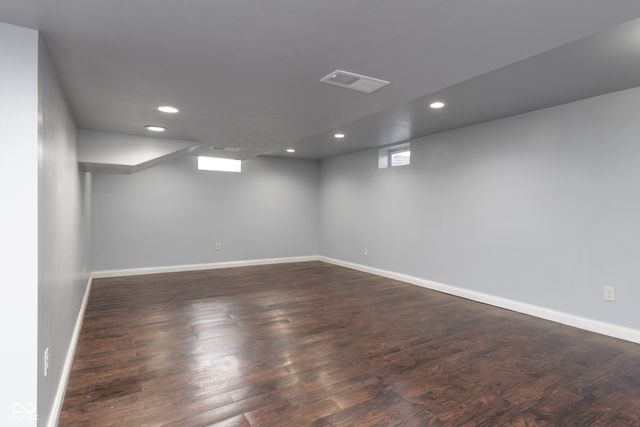 2025 Lick Creek Drive, Indianapolis, IN 46203