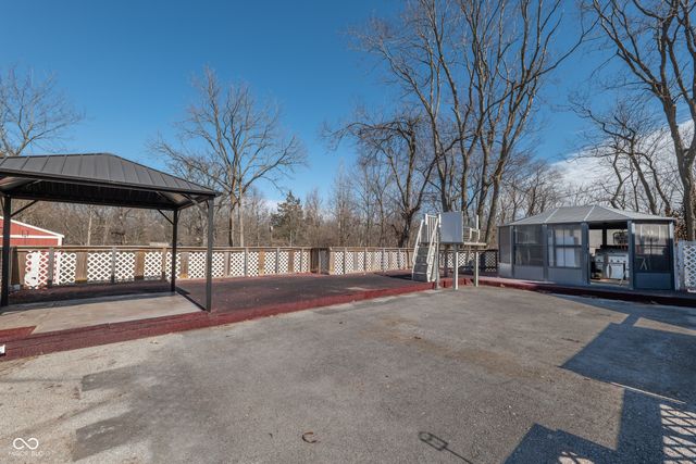 2025 Lick Creek Drive, Indianapolis, IN 46203