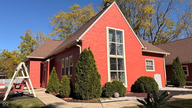 2025 Lick Creek Drive, Indianapolis, IN 46203