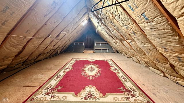 2025 Lick Creek Drive, Indianapolis, IN 46203