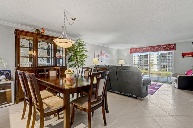 301 SE 3rd Street 308, Dania Beach, FL 33004