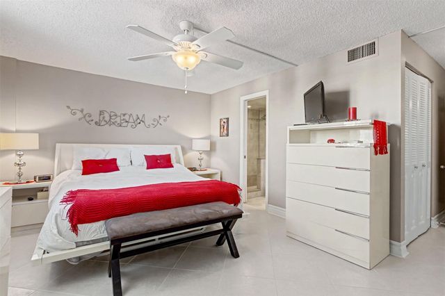 301 SE 3rd Street 308, Dania Beach, FL 33004