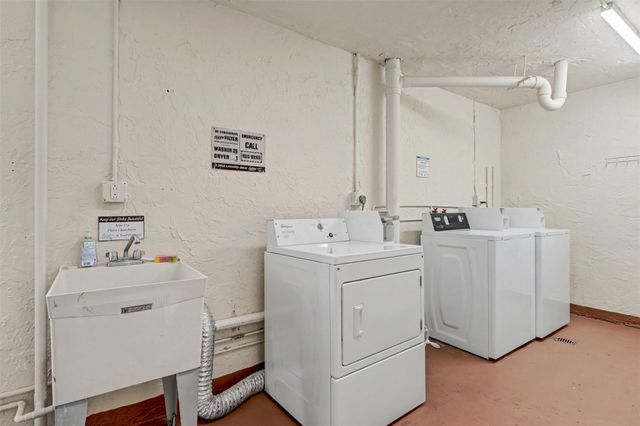 301 SE 3rd Street 308, Dania Beach, FL 33004