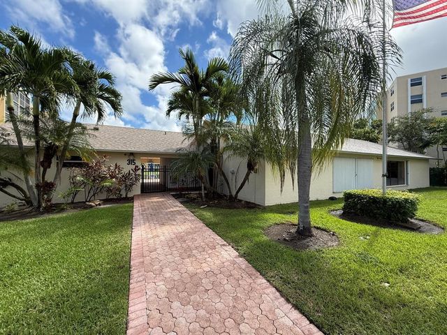 301 SE 3rd Street 308, Dania Beach, FL 33004