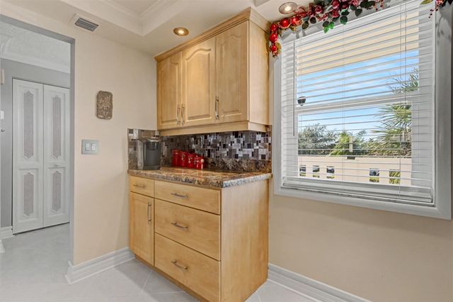 301 SE 3rd Street 308, Dania Beach, FL 33004