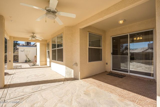 3916 Tiger Woods Drive, Las Cruces, NM 88011