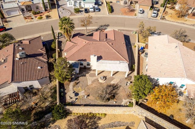 3916 Tiger Woods Drive, Las Cruces, NM 88011