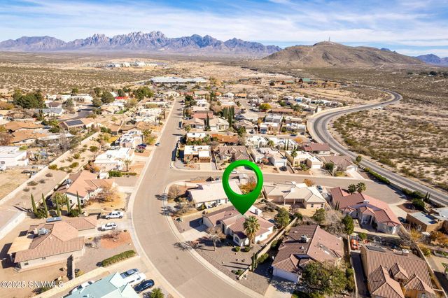 3916 Tiger Woods Drive, Las Cruces, NM 88011