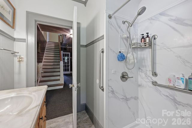 1705 US 52 Highway N, Albemarle, NC 28001