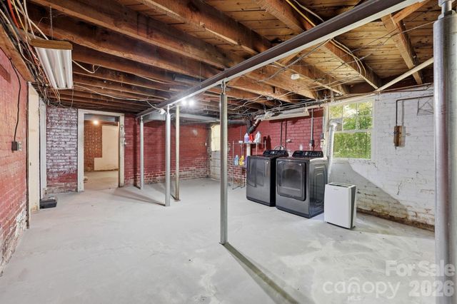 1705 US 52 Highway N, Albemarle, NC 28001