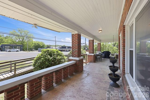 1705 US 52 Highway N, Albemarle, NC 28001