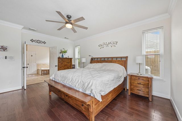 1207 Bob White Drive, Friendswood, TX 77546