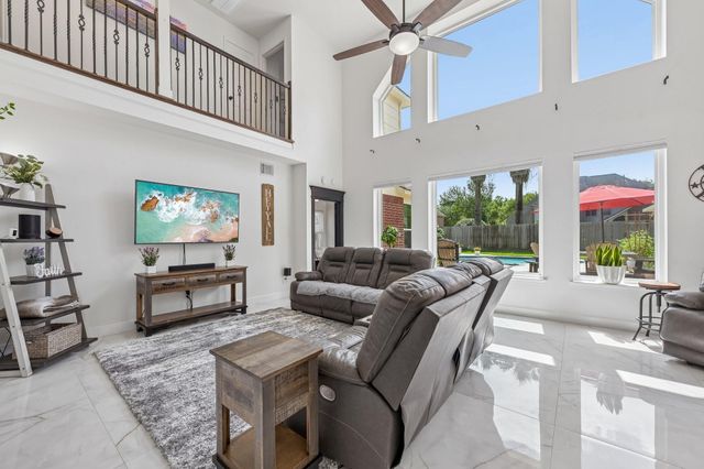 1207 Bob White Drive, Friendswood, TX 77546