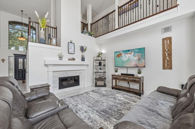 1207 Bob White Drive, Friendswood, TX 77546