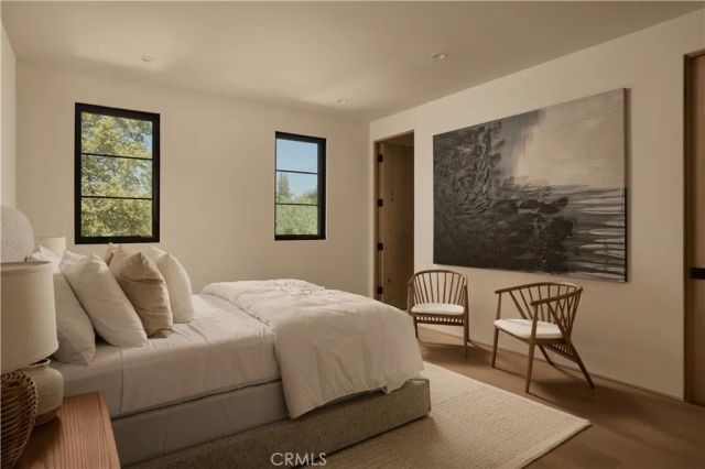 13024 Bloomfield Street, Studio City, CA 91604