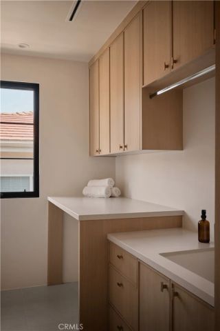 13024 Bloomfield Street, Studio City, CA 91604