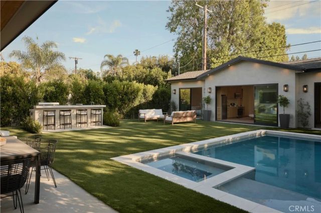 13024 Bloomfield Street, Studio City, CA 91604