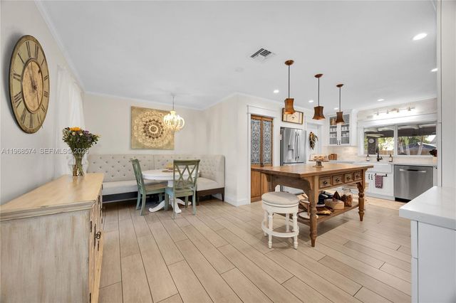 18525 SW 90th Ct, Cutler Bay, FL 33157