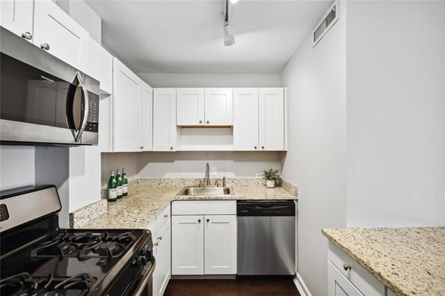 2285 Peachtree Road NE 904, Atlanta, GA 30309