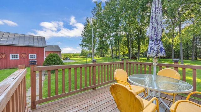 4503 Carstens Lake ROAD, Manitowoc, WI 54220