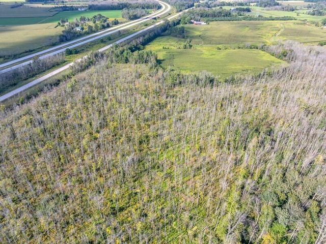 4503 Carstens Lake ROAD, Manitowoc, WI 54220
