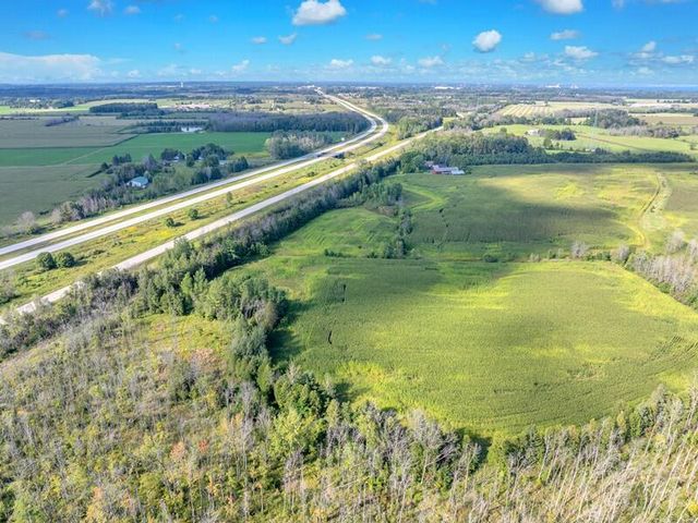 4503 Carstens Lake ROAD, Manitowoc, WI 54220