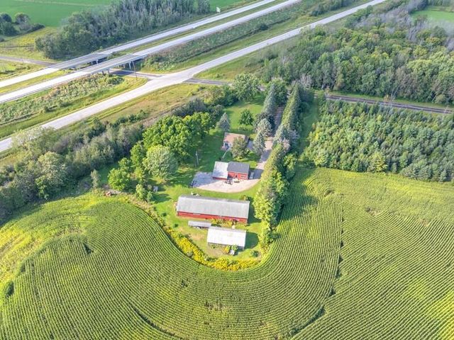 4503 Carstens Lake ROAD, Manitowoc, WI 54220