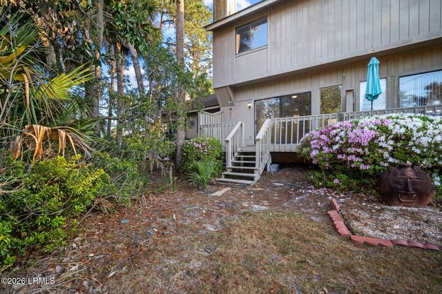 5 Gum Tree Rd Apt I19, Hilton Head Island, SC 29926