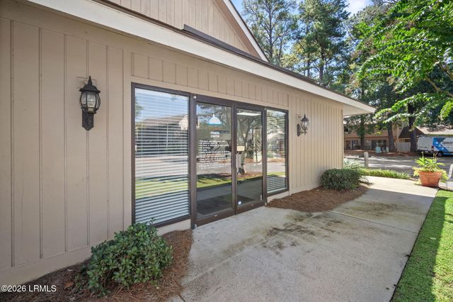 5 Gum Tree Rd Apt I19, Hilton Head Island, SC 29926