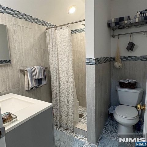 56 Hawthorne Avenue B, Park Ridge, NJ 07656