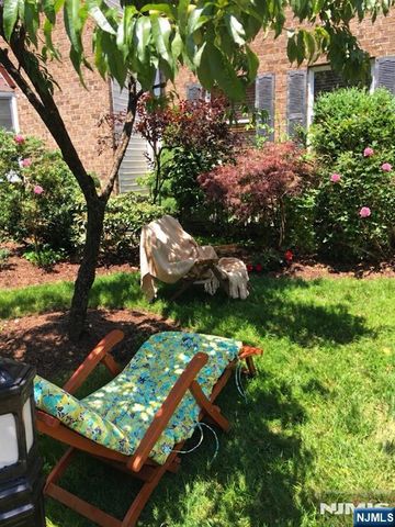 56 Hawthorne Avenue B, Park Ridge, NJ 07656