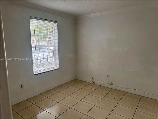 11 SW 32nd Ave 1, Miami, FL 33135