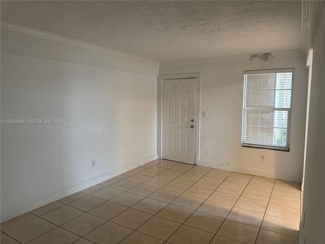 11 SW 32nd Ave 1, Miami, FL 33135