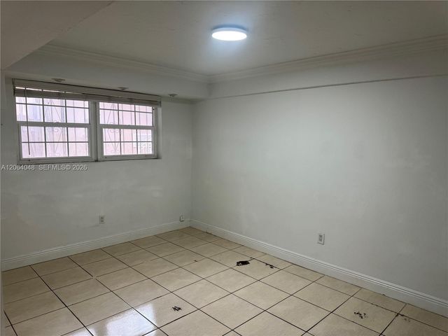 11 SW 32nd Ave 1, Miami, FL 33135