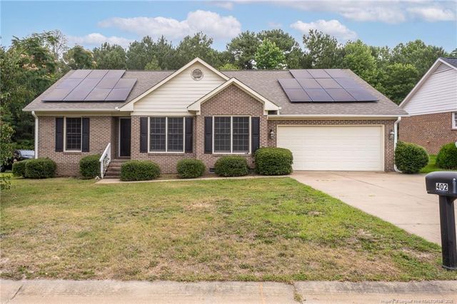 402 Roundtree Drive, Fayetteville, NC 28303