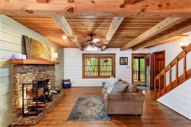 130 Hillside Drive, Dallas, GA 30157