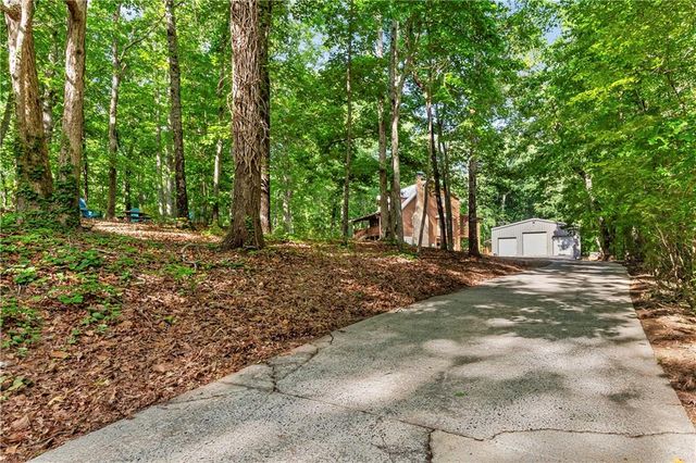 130 Hillside Drive, Dallas, GA 30157