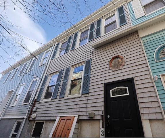 3 Appian Place single fam, Boston, MA 02128