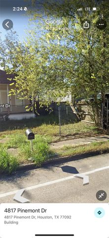 4817 Pinemont Drive, Houston, TX 77092