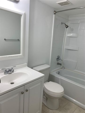6745 SW 132nd Ave 206, Miami, FL 33183