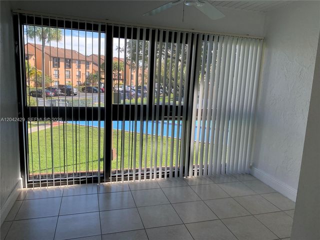6745 SW 132nd Ave 206, Miami, FL 33183