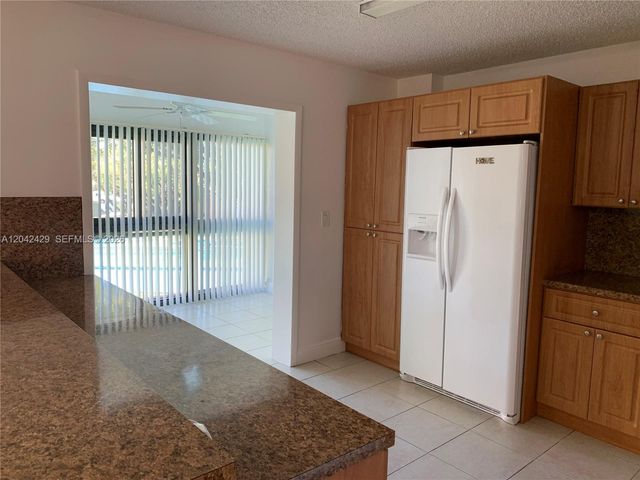 6745 SW 132nd Ave 206, Miami, FL 33183