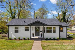 4200 Abbeydale Drive, Charlotte, NC 28205