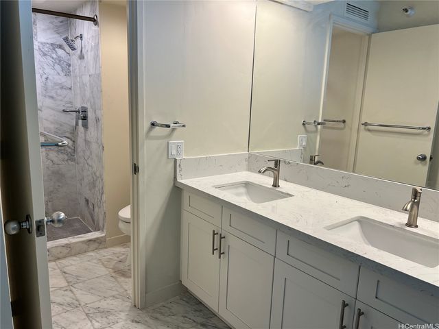 1330 Ala Moana Boulevard 3704, Honolulu, HI 96814