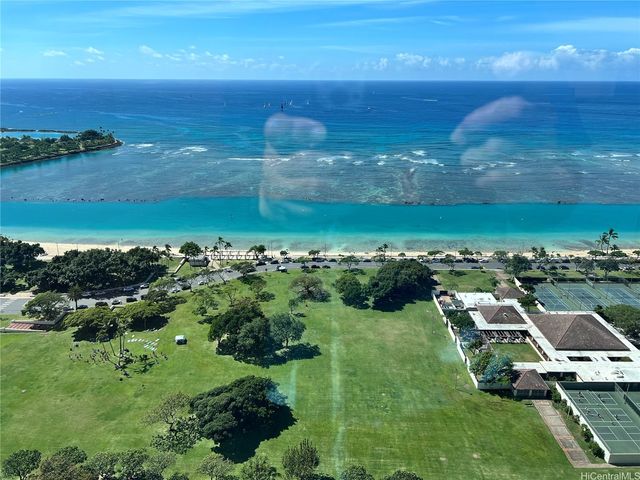 1330 Ala Moana Boulevard 3704, Honolulu, HI 96814