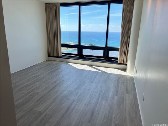 1330 Ala Moana Boulevard 3704, Honolulu, HI 96814