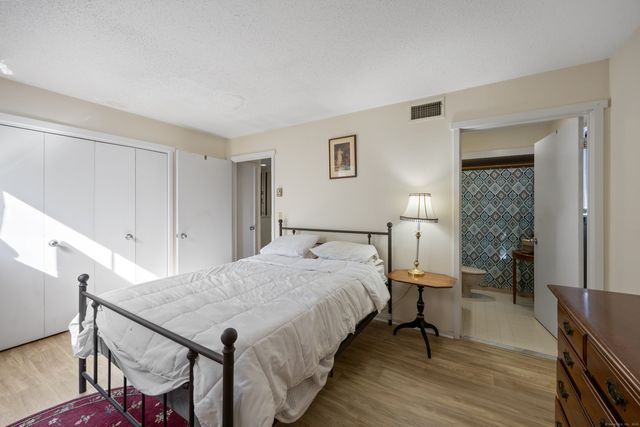 405 Heritage Village D, Southbury, CT 06488