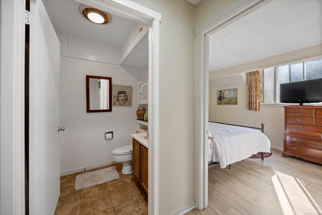 405 Heritage Village D, Southbury, CT 06488