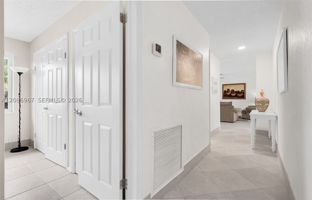 1031 SE 14th Dr, Deerfield Beach, FL 33441